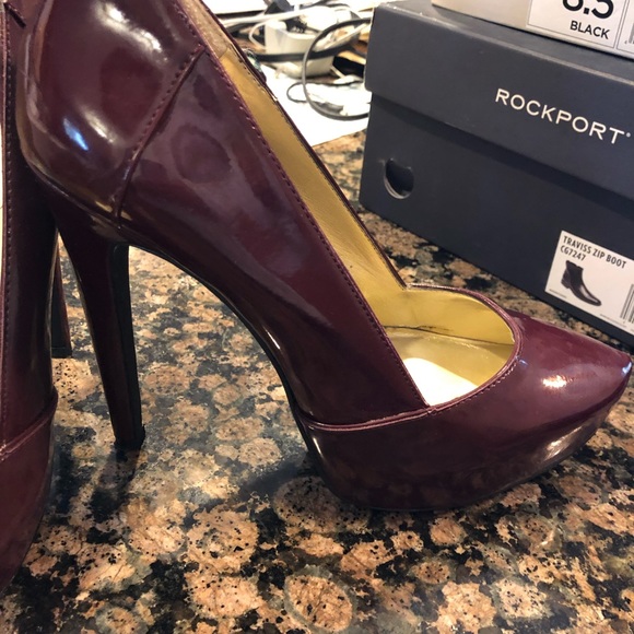 maroon pumps - Picture 3 of 4